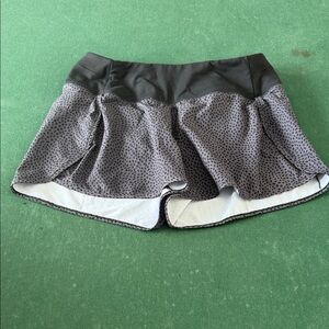 Chic Black and Gray Women's Skort